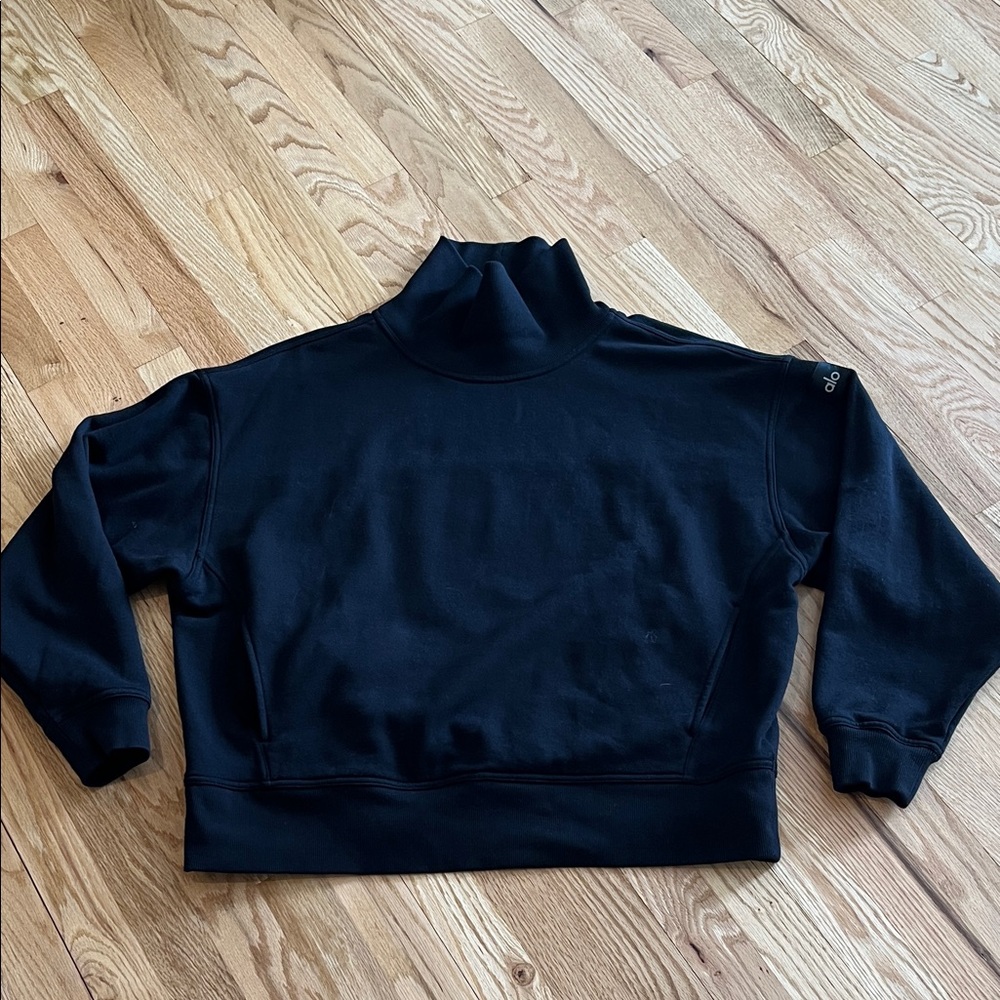 Alo Hazy Mock Neck Pullover